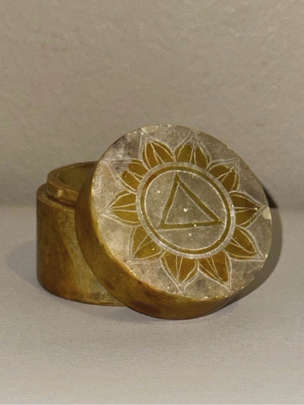 Yellow Amber Stone Trinket Box